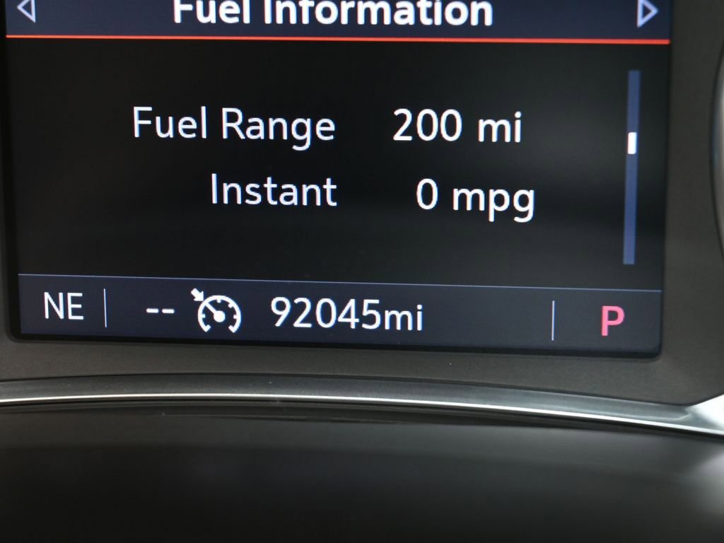 Used 2020 Chevrolet Traverse LT w/ LT Premium Package image 40