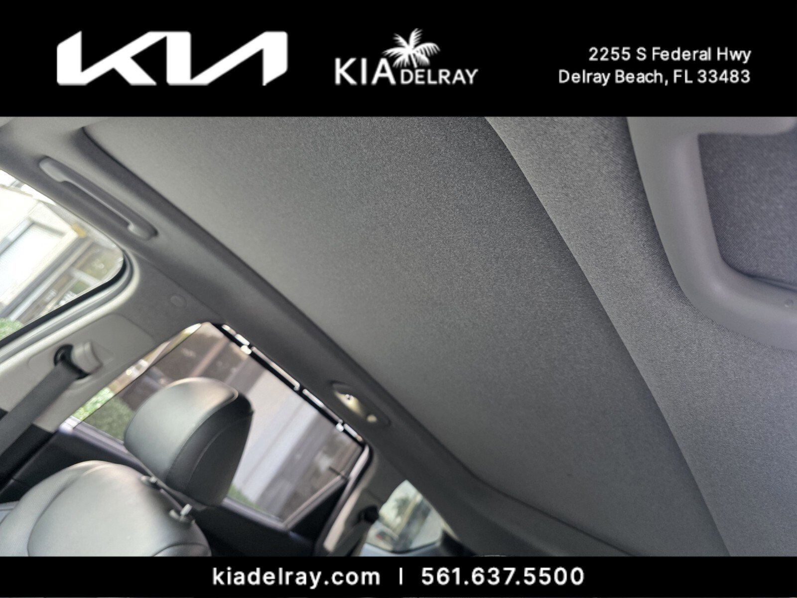 Used 2020 Hyundai Santa Fe Limited image 11