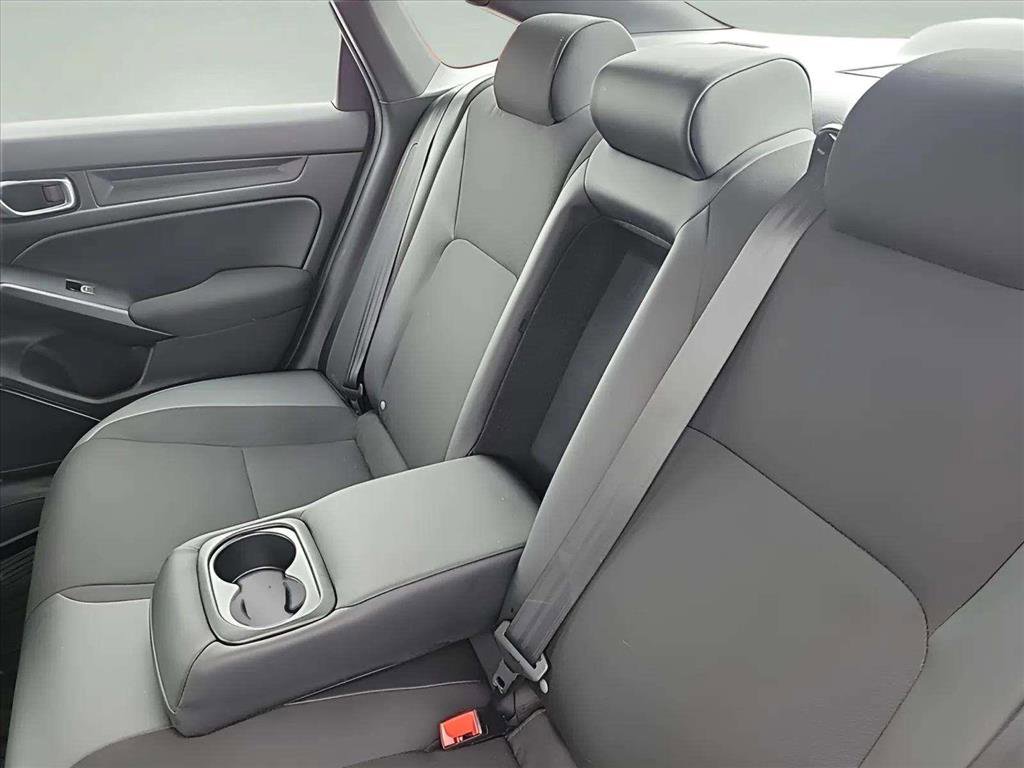 Used 2025 Honda Civic Sport image 16
