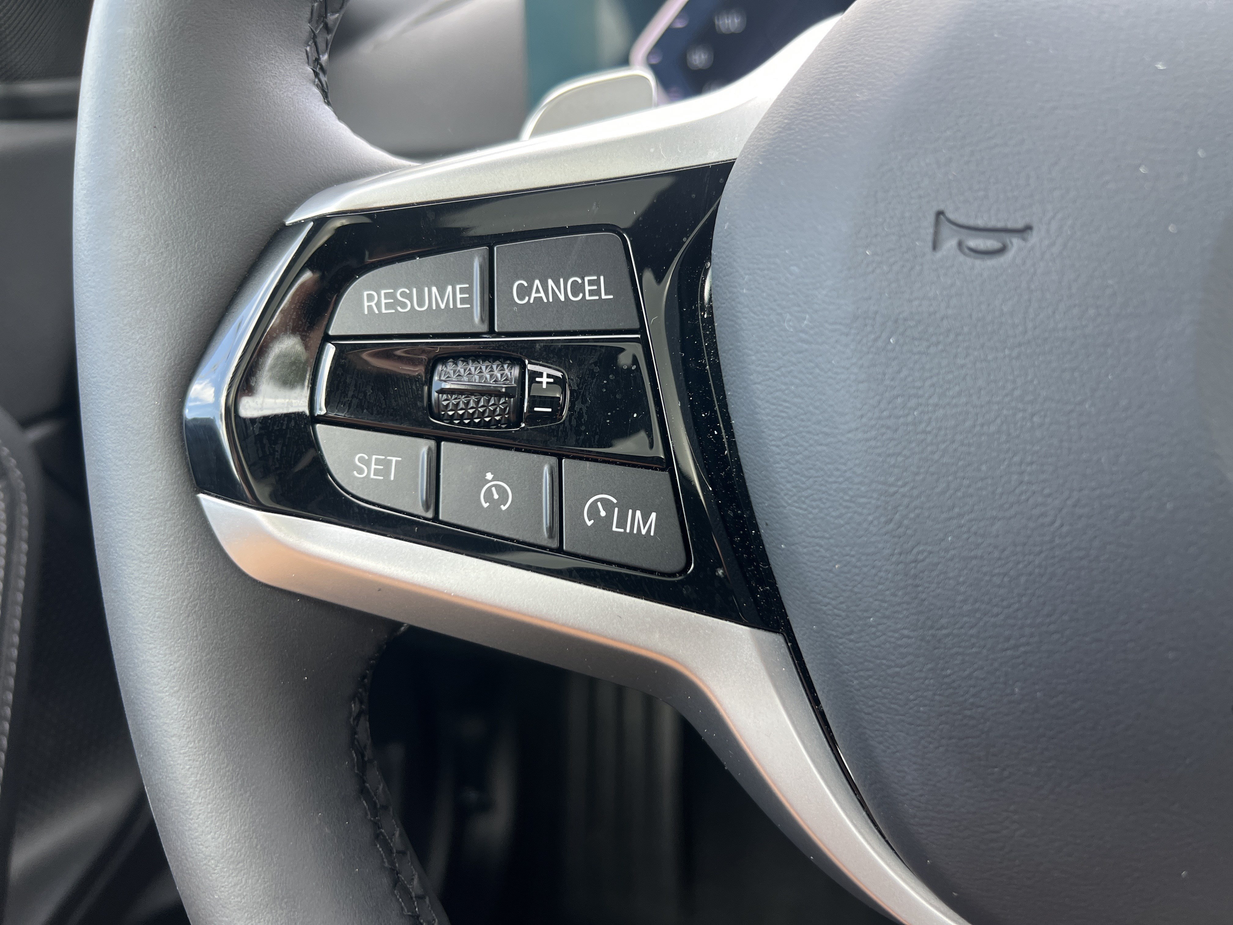 Used 2025 BMW 230i Coupe RWD image 19