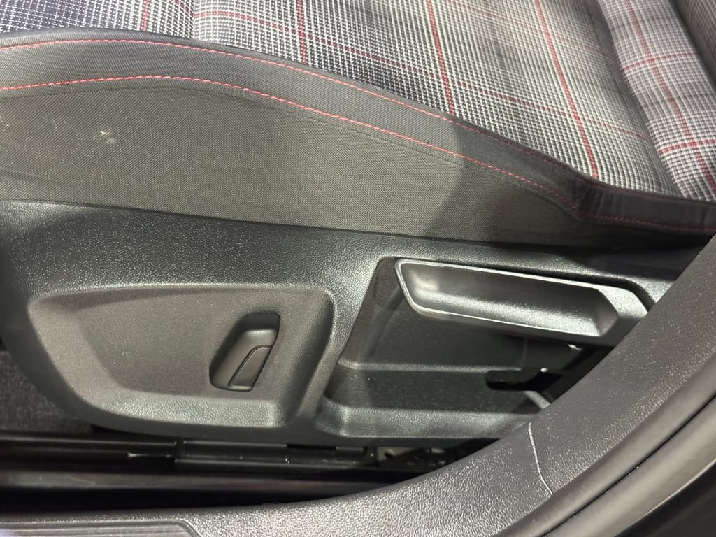 Used 2024 Volkswagen GTI S FWD image 17