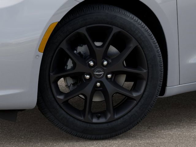 New 2026 Chrysler Pacifica Limited w/ S Appearance Package image 9