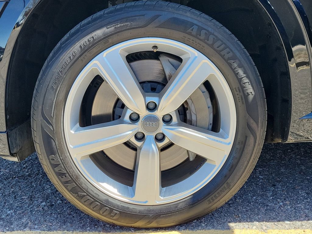 Used 2019 Audi e-tron Premium Plus AWD/4WD image 16