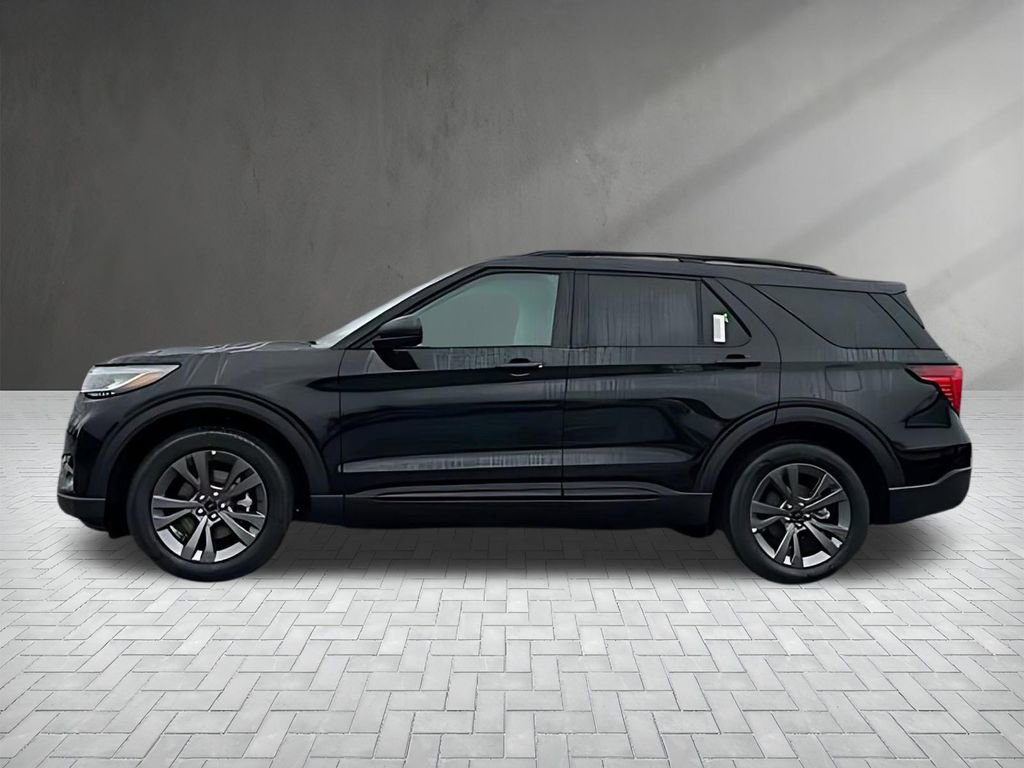 New 2026 Ford Explorer Active w/ Active Comfort Package image 4