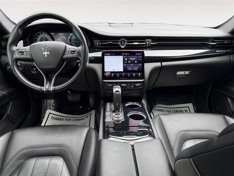 Used 2022 Maserati Quattroporte Modena image 11