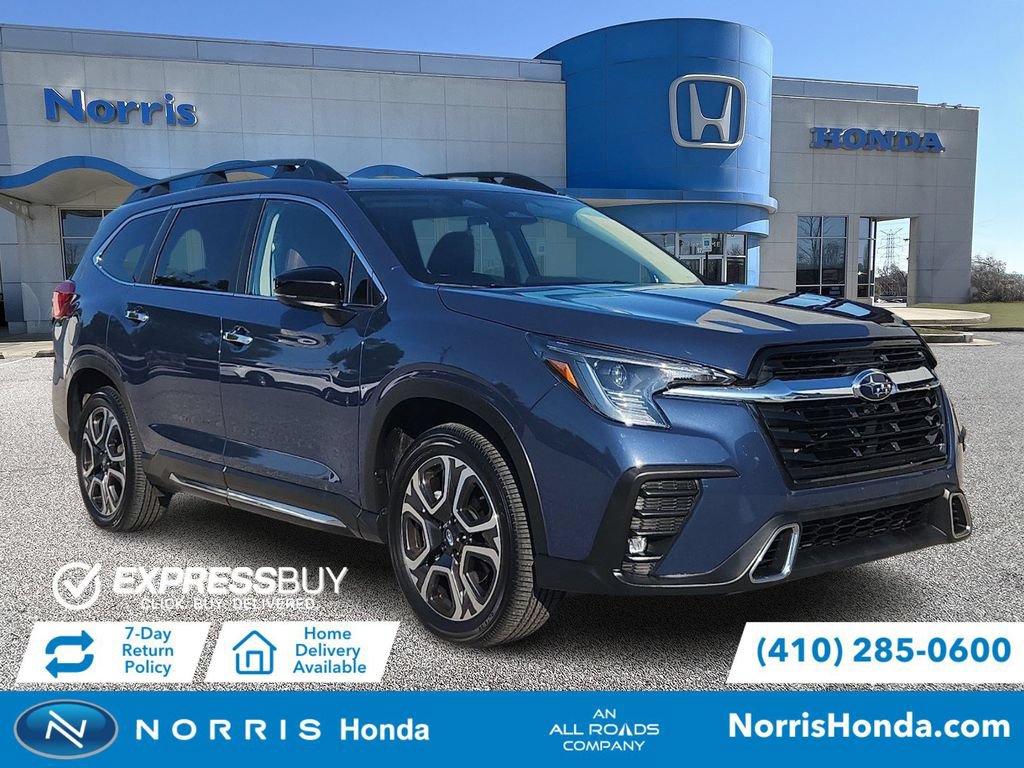 Used 2025 Subaru Ascent Touring AWD/4WD image 1