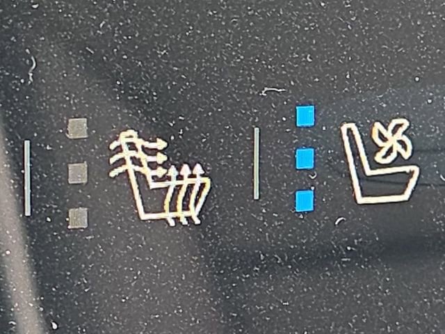 New 2026 GMC Sierra EV Elevation w/ Premium Package image 34