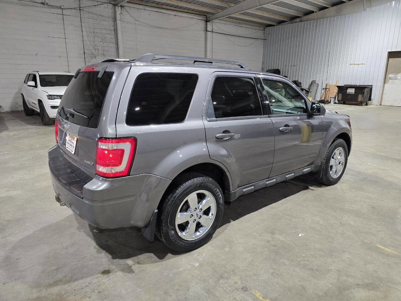 Used 2009 Ford Escape Limited image 10