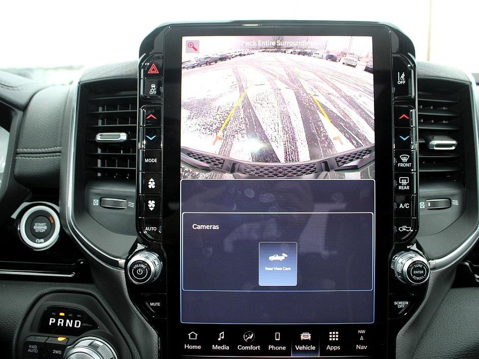 Used 2026 RAM 1500 Laramie w/ Night Edition image 27