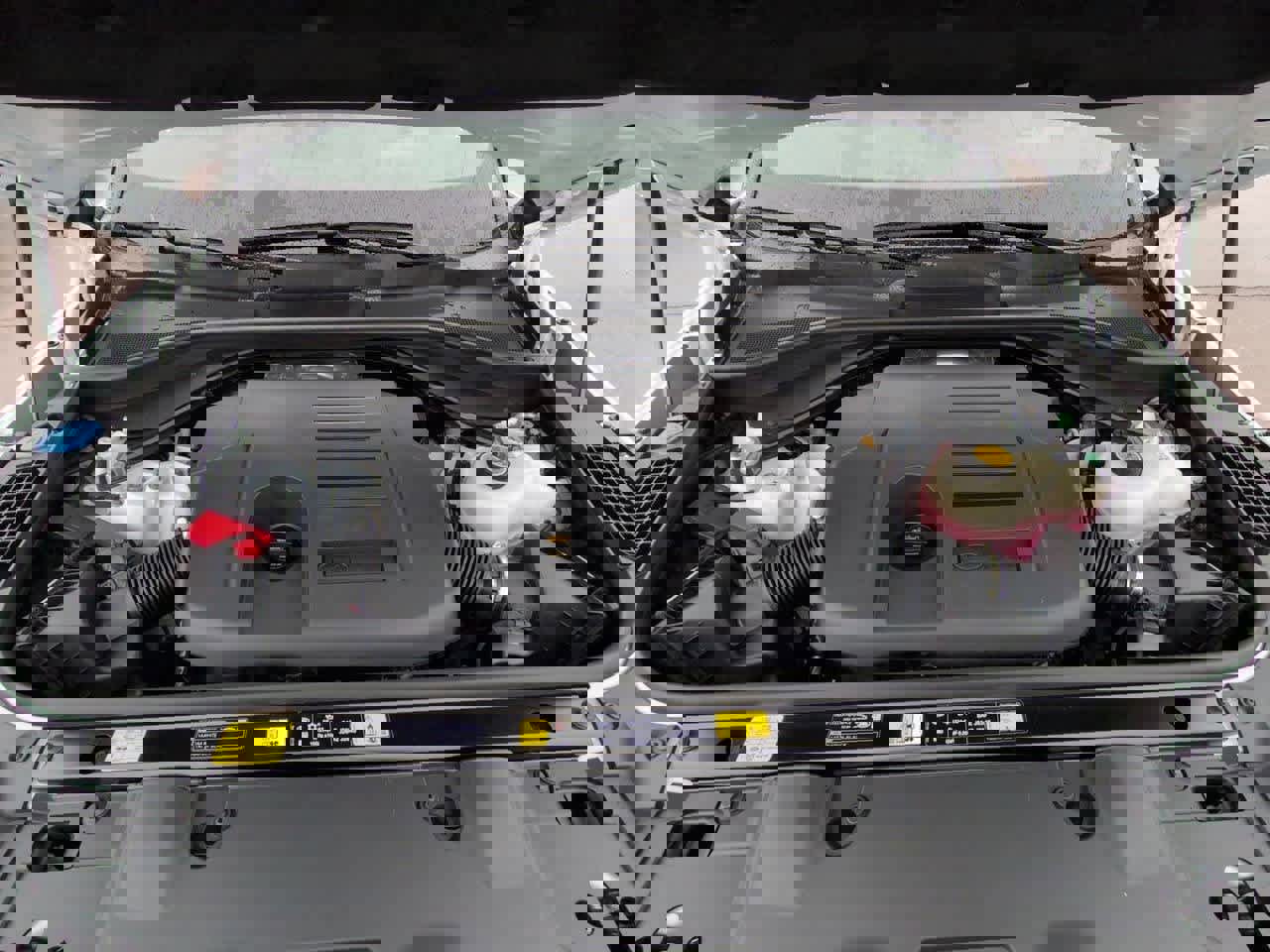 New 2026 Land Rover Range Rover Long Wheelbase SE image 14