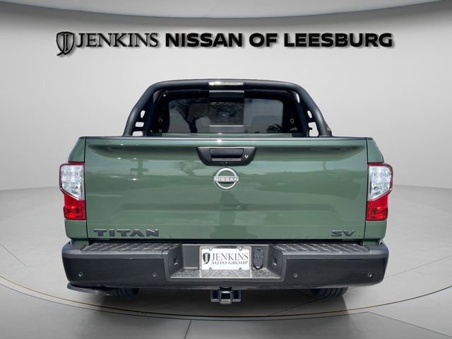 Certified 2024 Nissan Titan SV w/ SV Bronze Edition Package image 7
