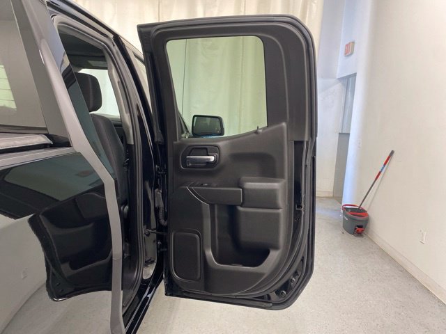 Used 2019 Chevrolet Silverado 1500 LT w/ All-Star Edition AWD/4WD image 36
