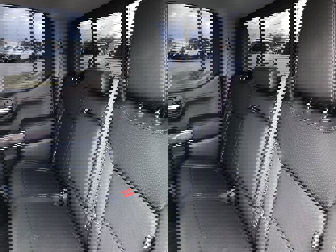 Used 2019 Chevrolet Silverado 1500 LTZ w/ LTZ Plus Package image 11