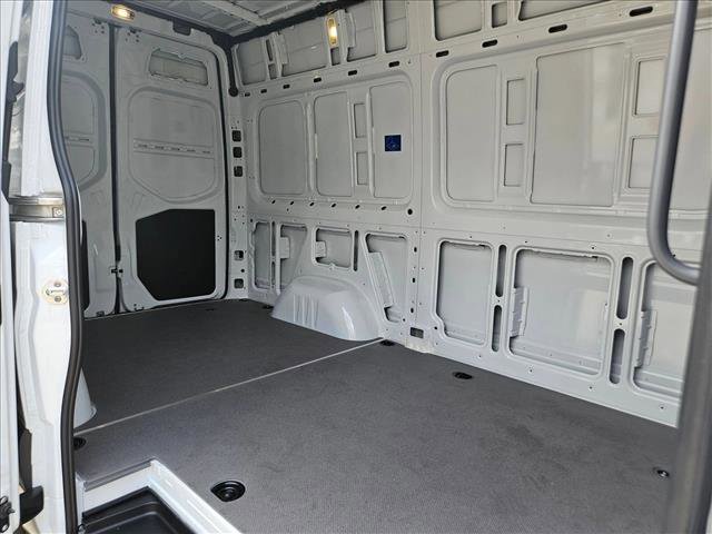 New 2026 Mercedes-Benz Sprinter 2500 image 15