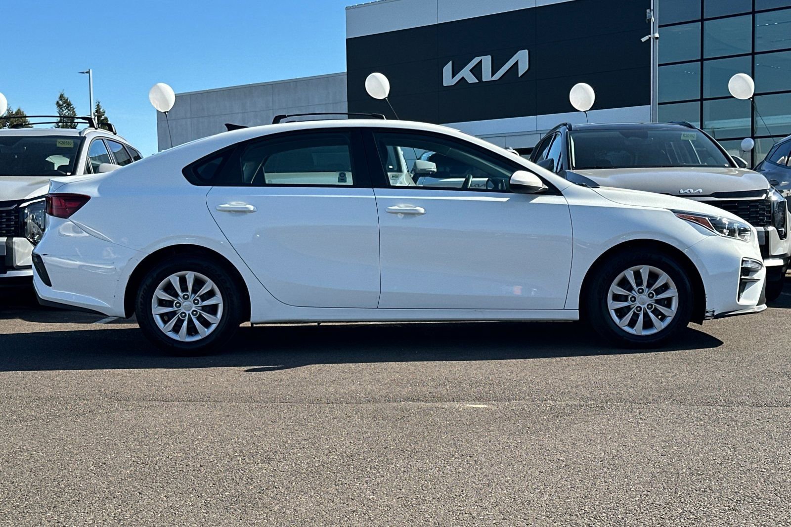 Used 2021 Kia Forte Sedan image 3