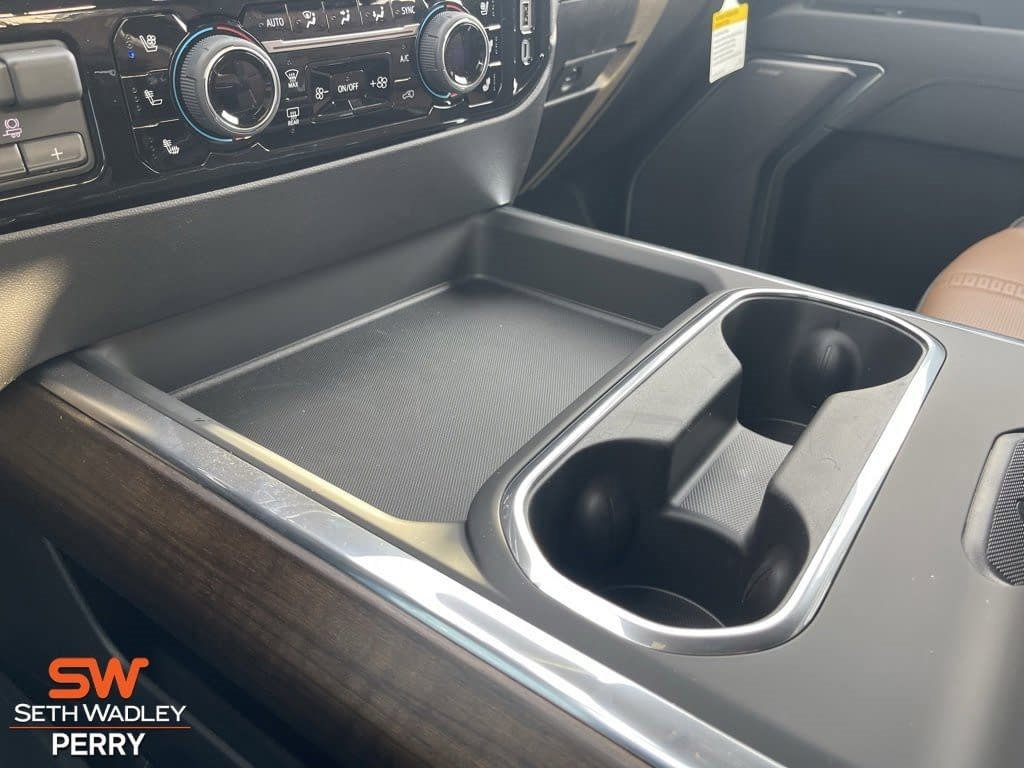 New 2026 Chevrolet Silverado 3500 High Country w/ Technology Package image 22