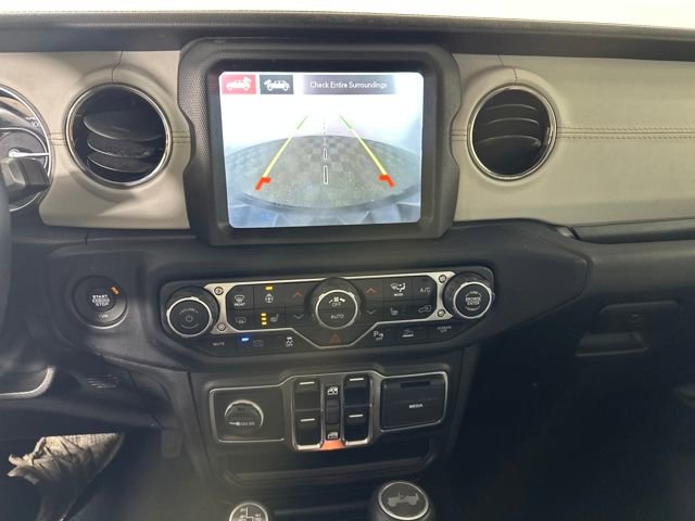 Used 2022 Jeep Wrangler Unlimited Sahara image 22