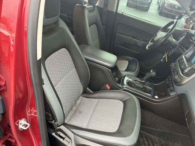 Used 2017 Chevrolet Colorado Z71 image 28