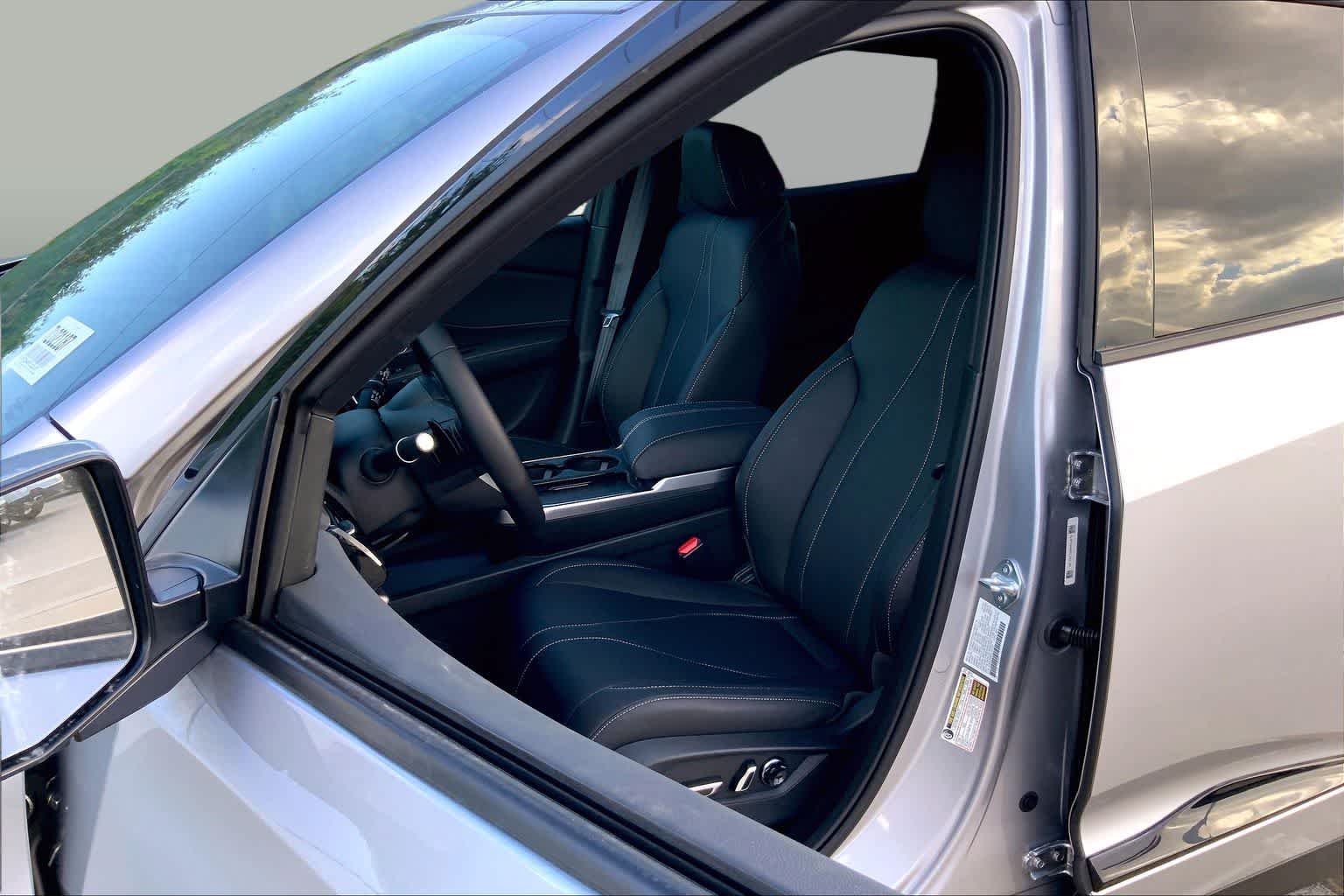 New 2026 Acura RDX SH-AWD image 9