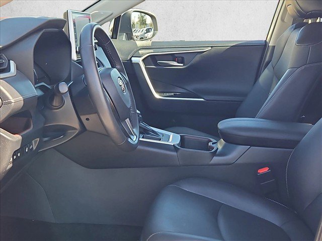 Used 2022 Toyota RAV4 Limited w/ Limited Grade Weather Package FWD image 16