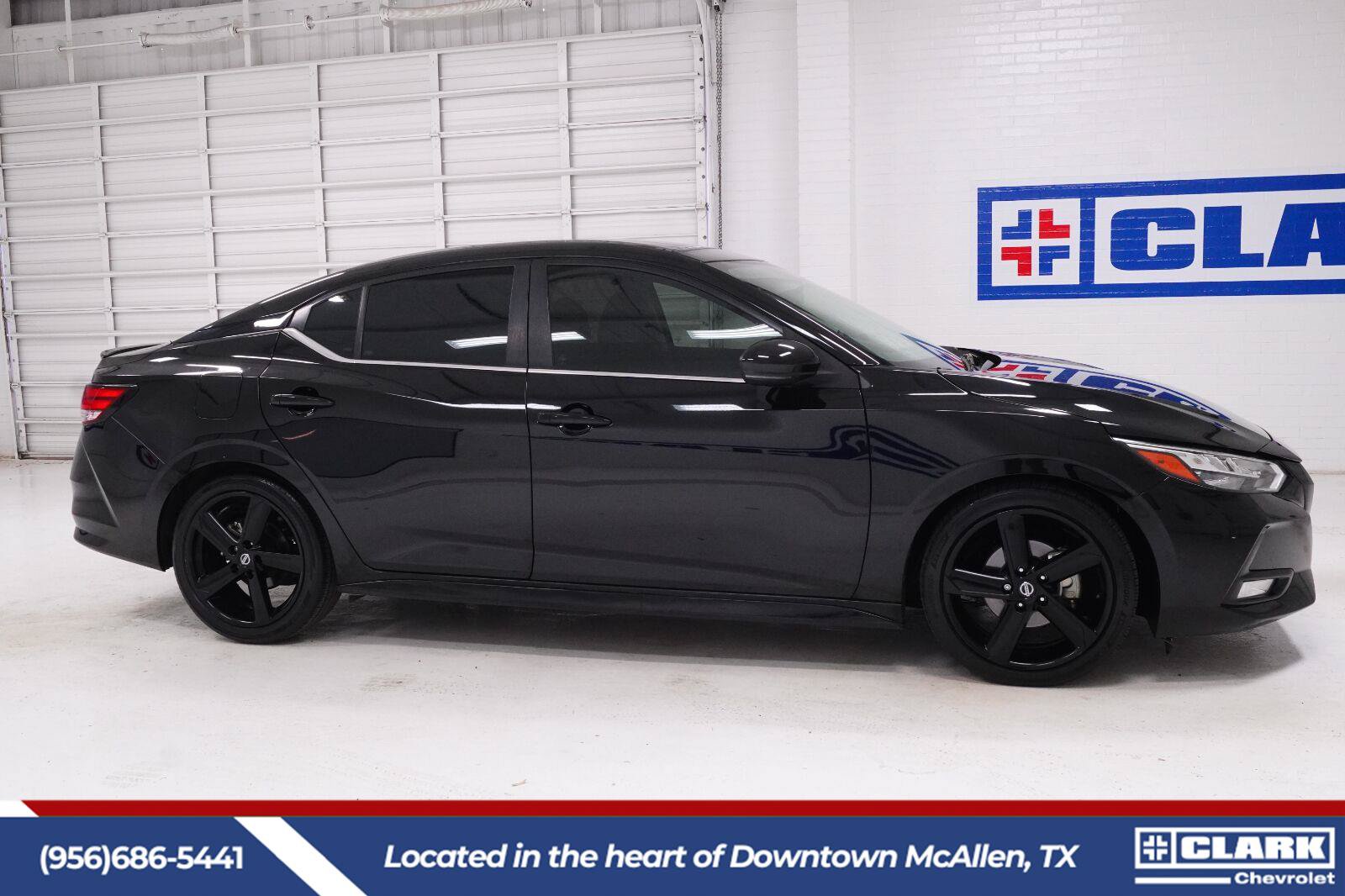Used 2022 Nissan Sentra SR w/ Midnight Edition FWD image 5