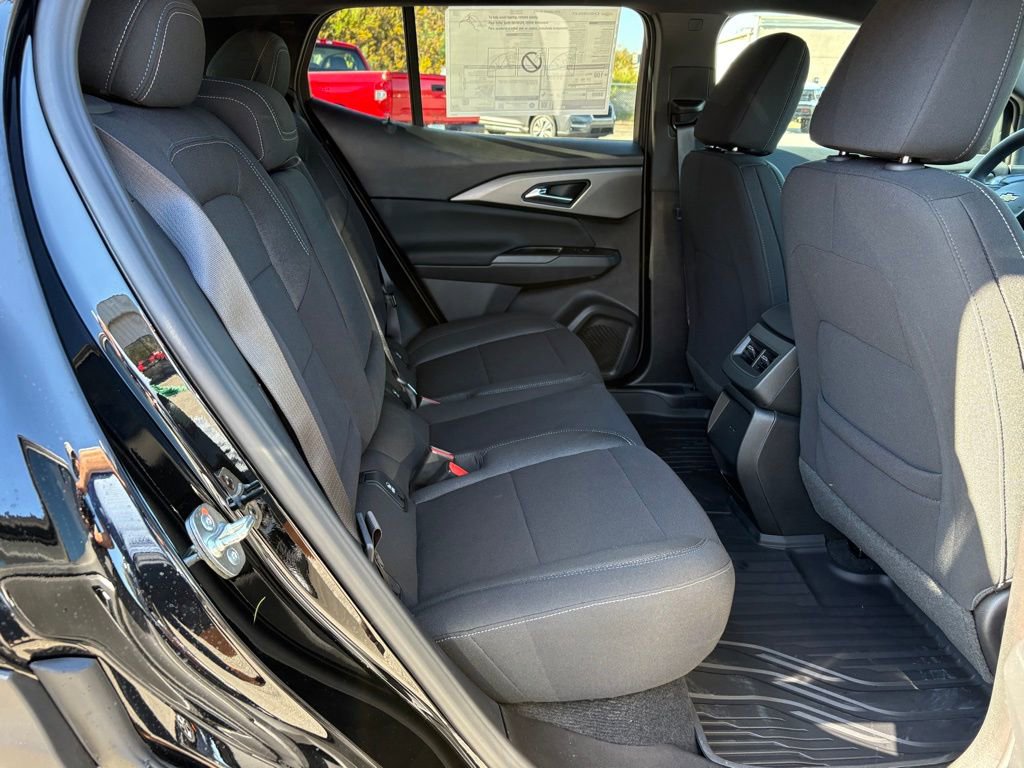 New 2026 Chevrolet Equinox EV LT w/ Midnight Package image 22