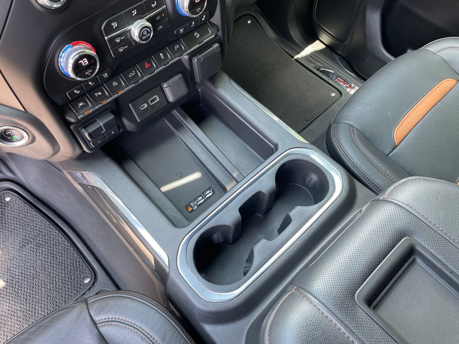 Used 2021 GMC Sierra 1500 AT4 w/ AT4 Premium Package AWD/4WD image 29
