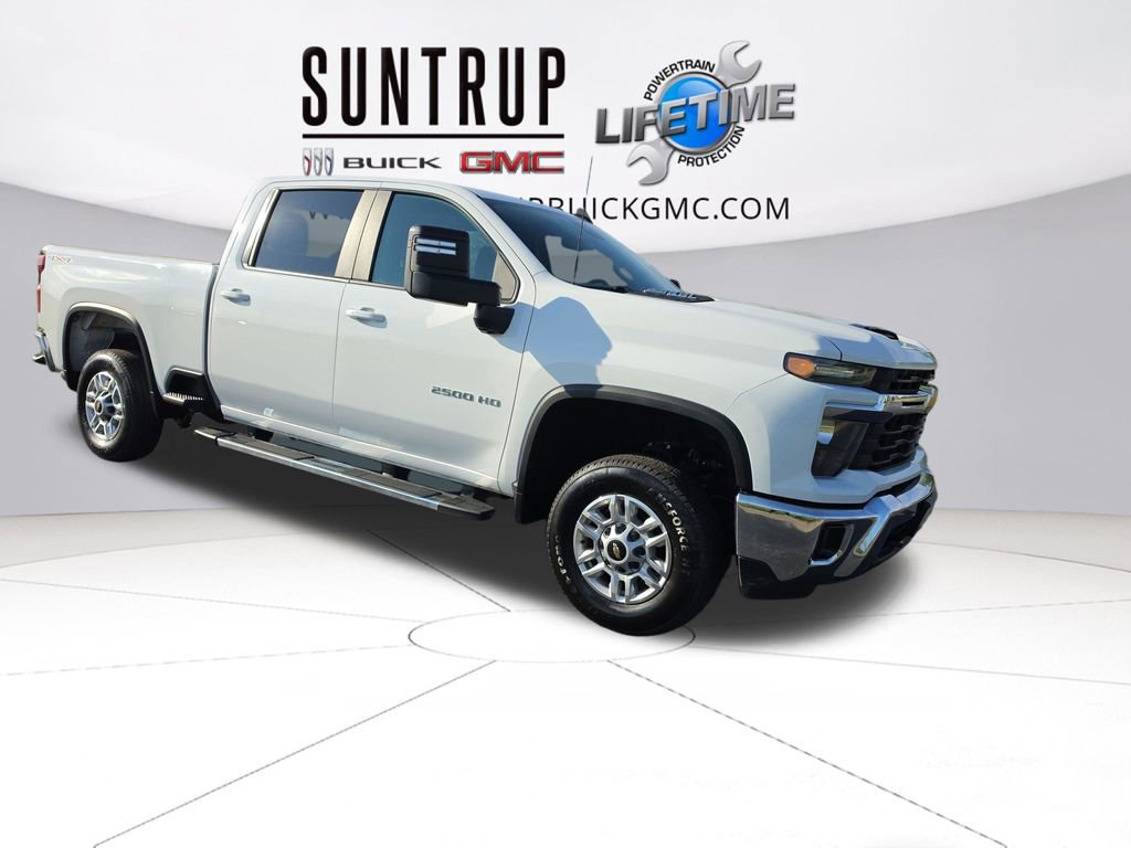 Used 2025 Chevrolet Silverado 2500 LT w/ Convenience Package image 8