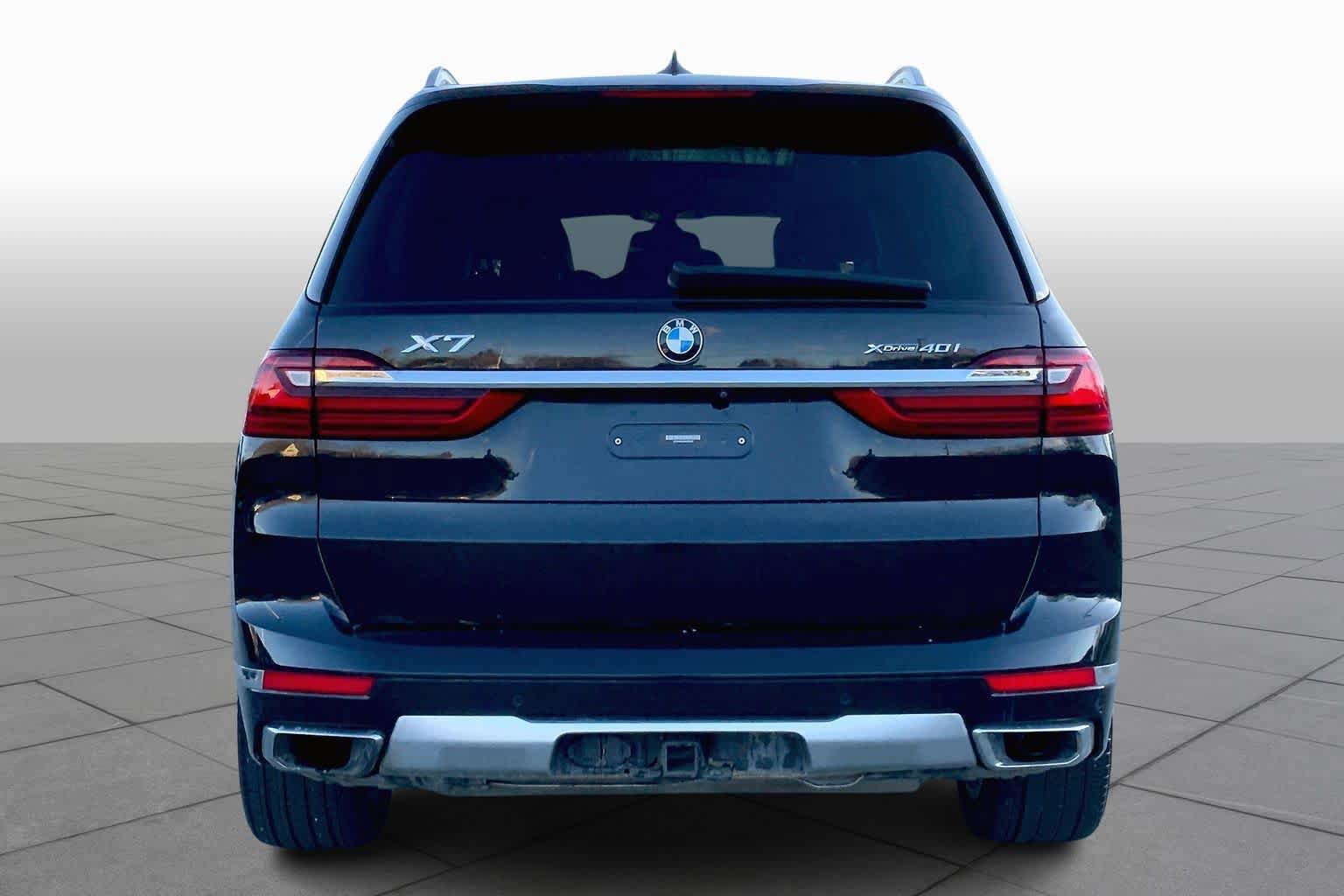 Used 2019 BMW X7 xDrive40i w/ Cold Weather Package image 4