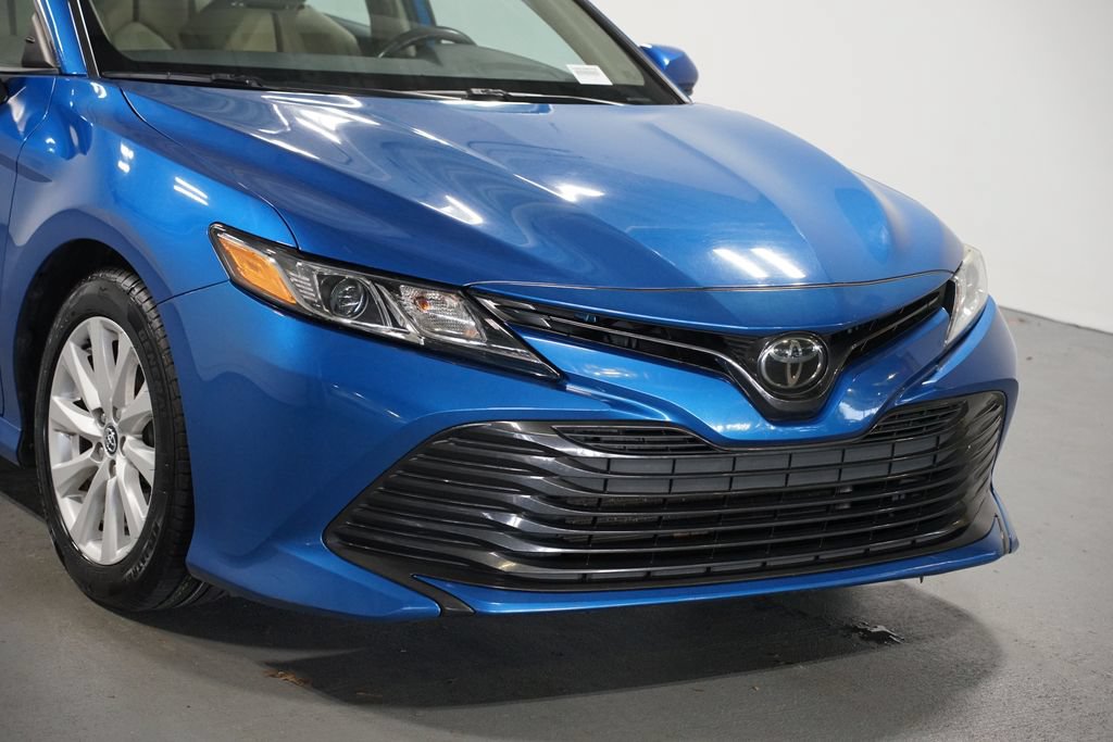Certified 2020 Toyota Camry LE FWD image 4