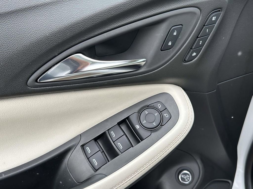 Certified 2024 Buick Encore GX Avenir w/ Avenir Technology Package image 20