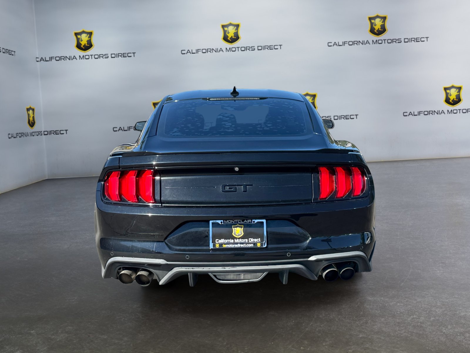 Used 2020 Ford Mustang GT w/ Black Accent Package RWD image 4