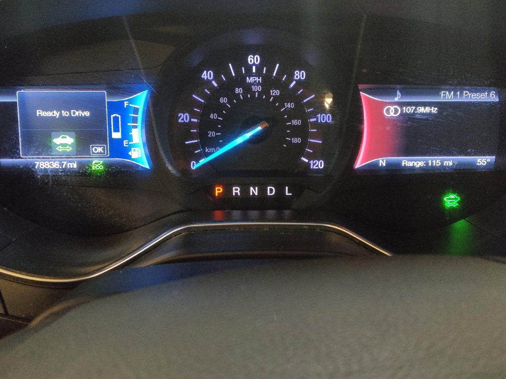 Used 2018 Ford Fusion SE FWD image 23