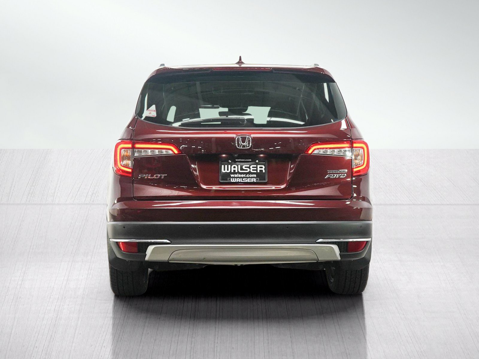 Used 2020 Honda Pilot Touring image 4