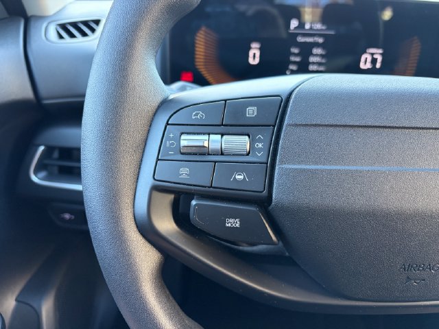 Used 2025 Kia K4 FWD image 16