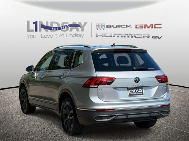 Used 2022 Volkswagen Tiguan SE w/ Panoramic Sunroof Package AWD/4WD image 4