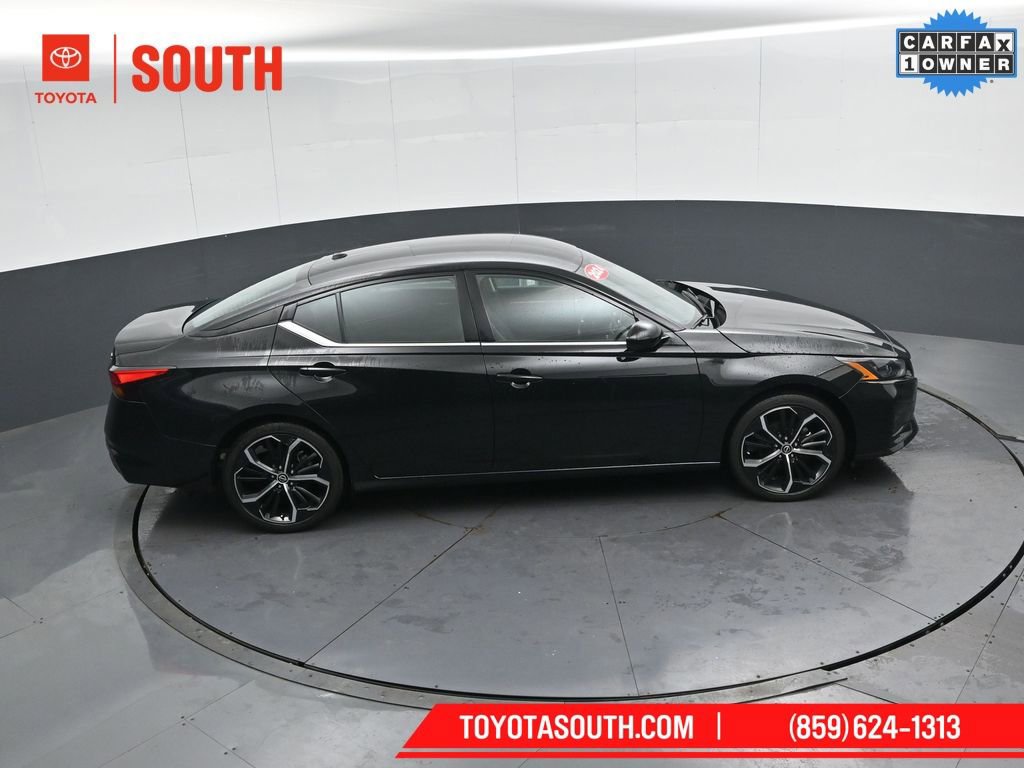 Used 2024 Nissan Altima 2.5 SR image 41