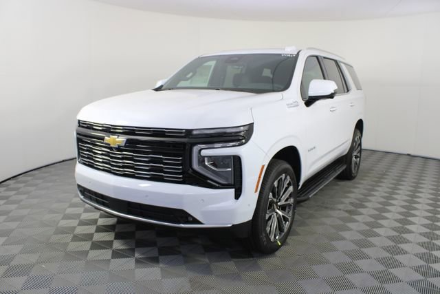 New 2026 Chevrolet Tahoe High Country w/ Sun And Tow Package AWD/4WD image 29