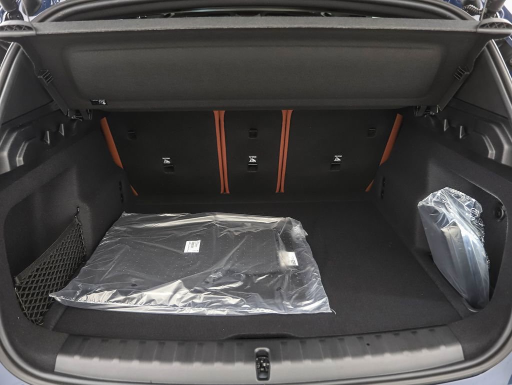 New 2026 BMW X1 xDrive28i w/ Technology Package image 24