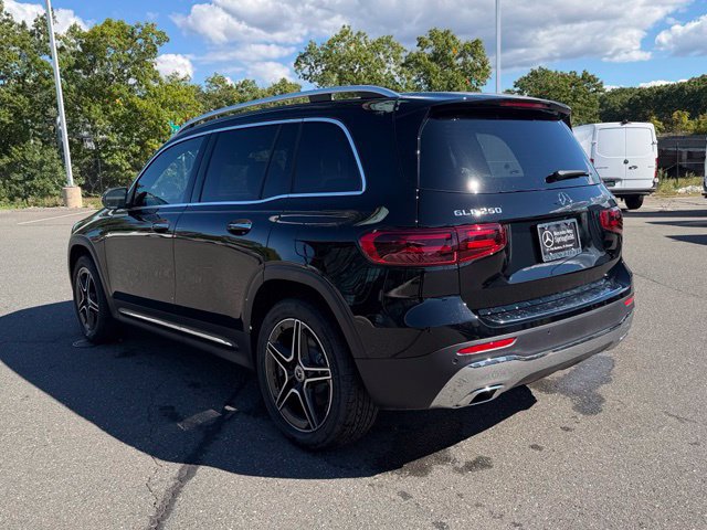 New 2026 Mercedes-Benz GLB 250 4MATIC image 5