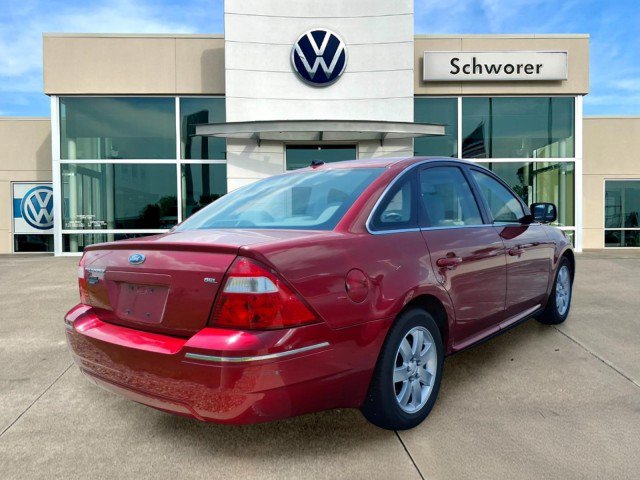 Used 2007 Ford Five Hundred SEL FWD image 4