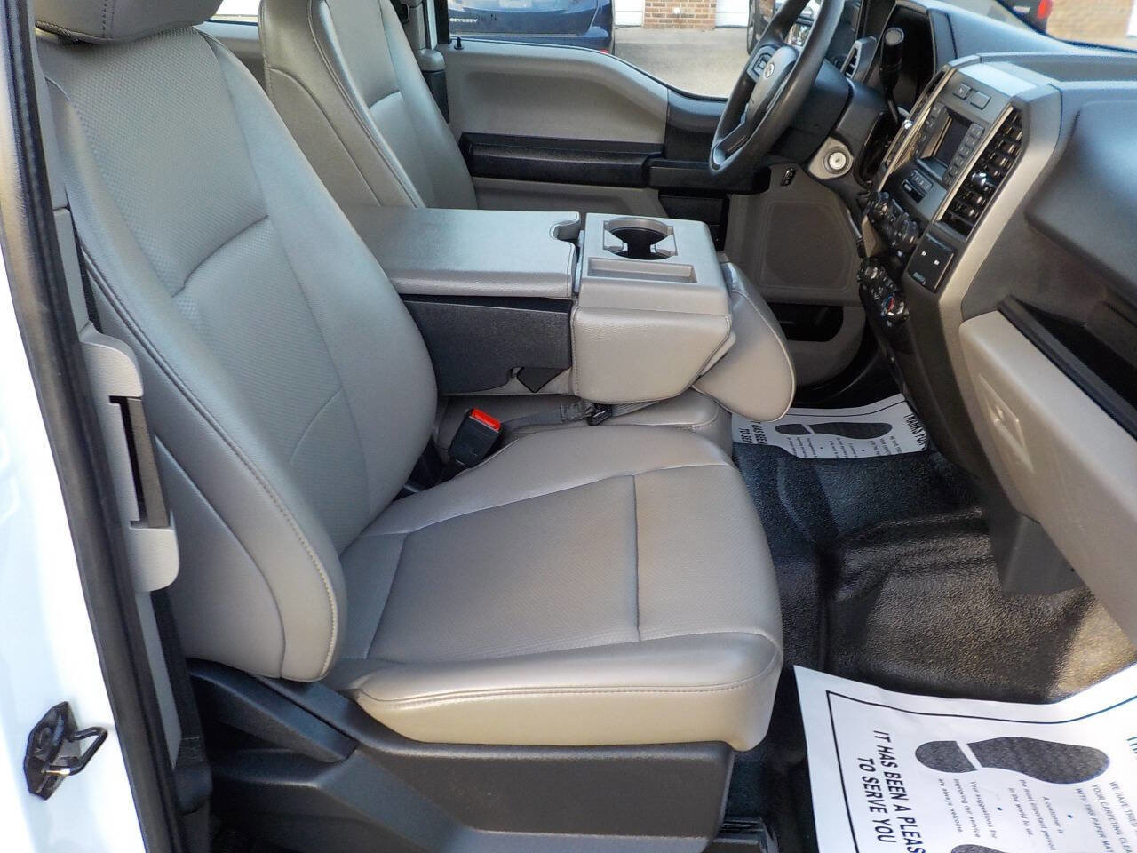 Used 2022 Ford F250 XL w/ Power Equipment Group image 27