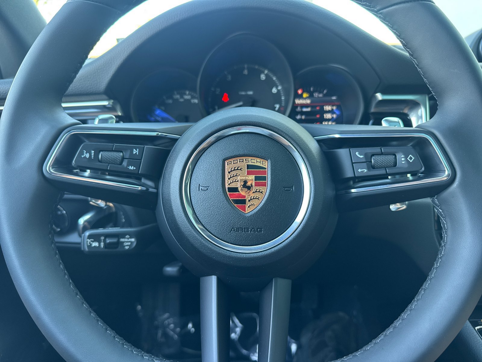 New 2026 Porsche Macan AWD/4WD image 24