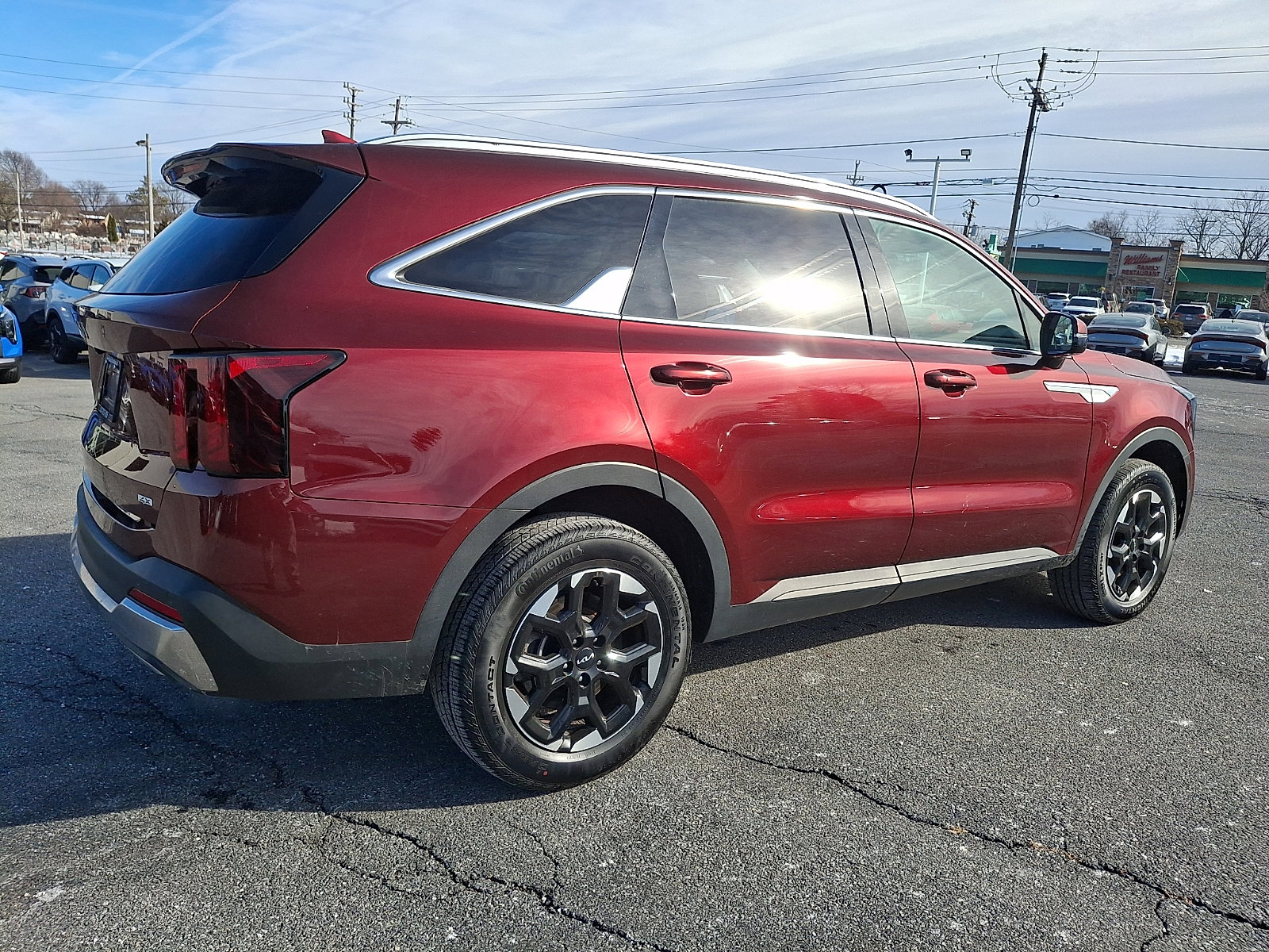 Certified 2025 Kia Sorento S image 6