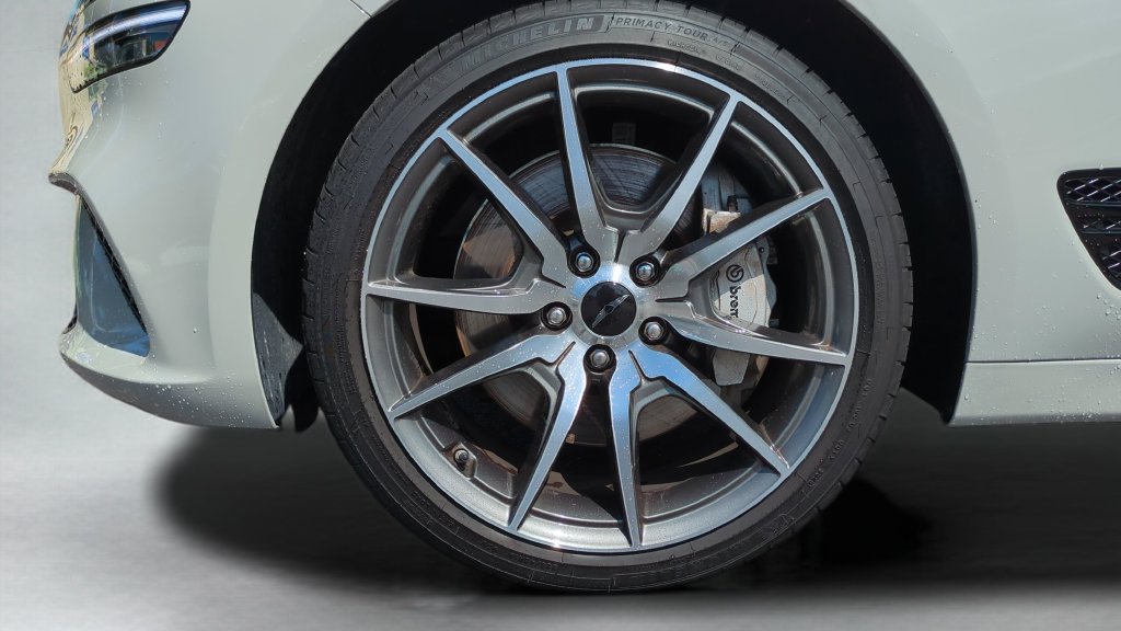 Used 2026 Genesis G70 2.5T RWD image 25