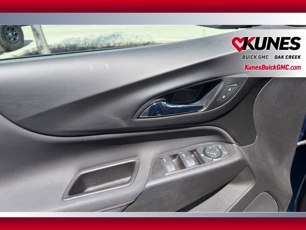Used 2022 Chevrolet Equinox RS AWD/4WD image 10