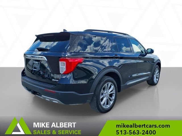 Used 2023 Ford Explorer XLT w/ Equipment Group 202A AWD/4WD image 7