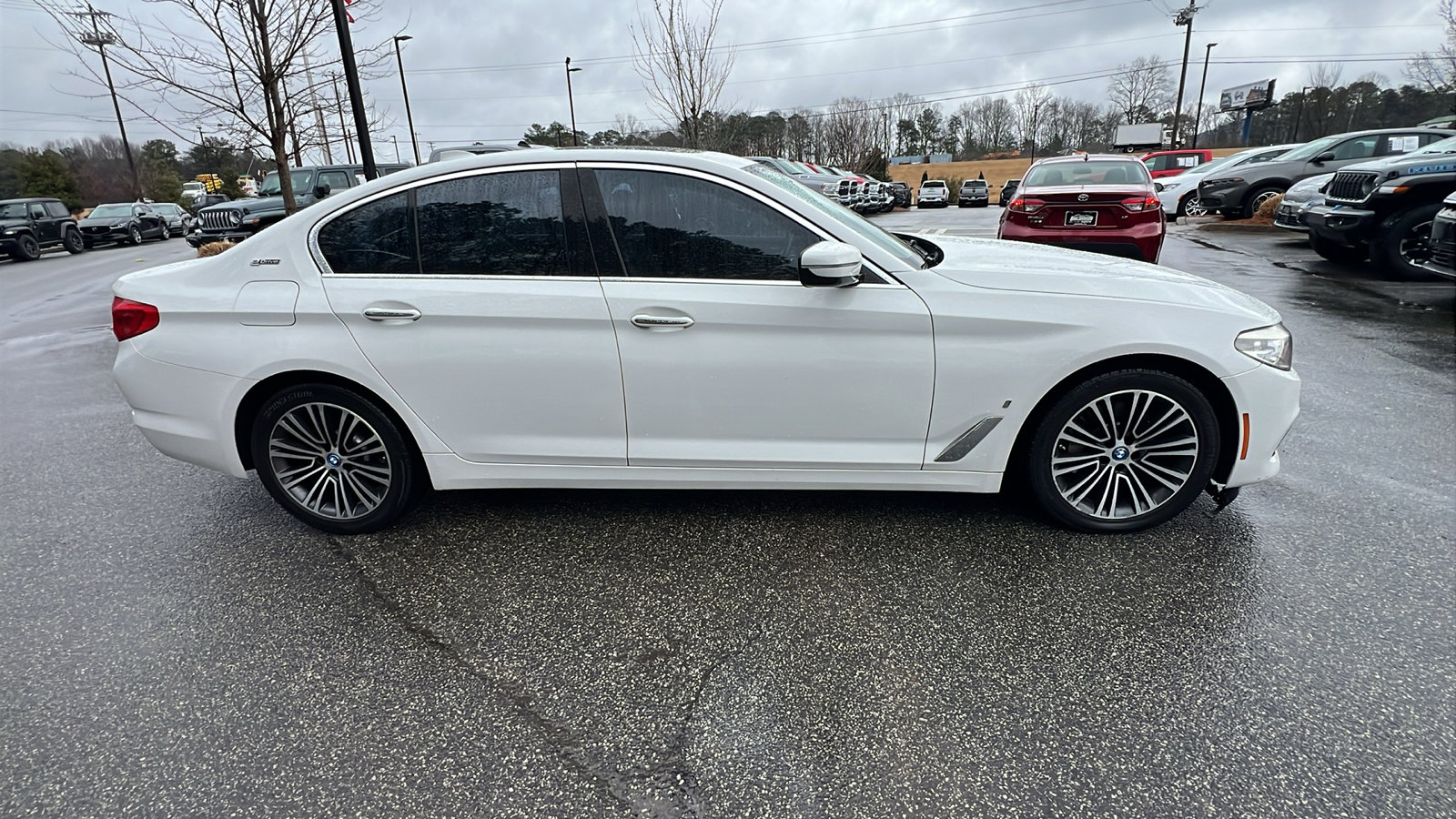 Used 2018 BMW 530e xDrive image 7