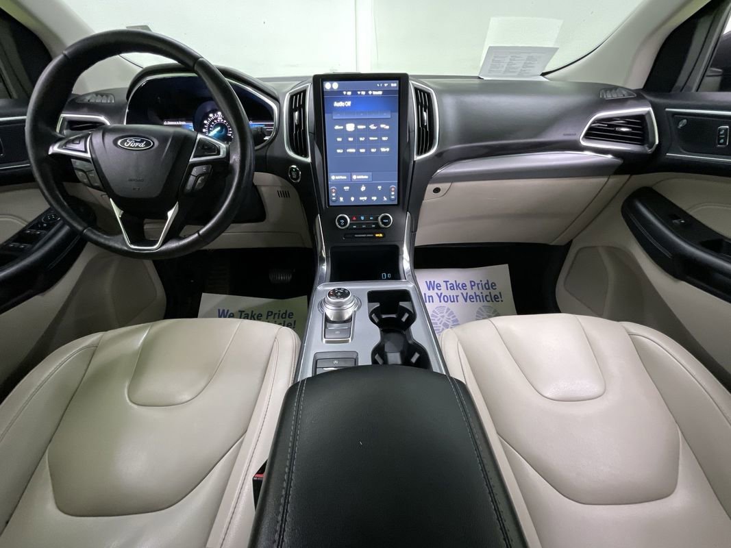 Used 2021 Ford Edge Titanium w/ Cargo Accessory Package image 18