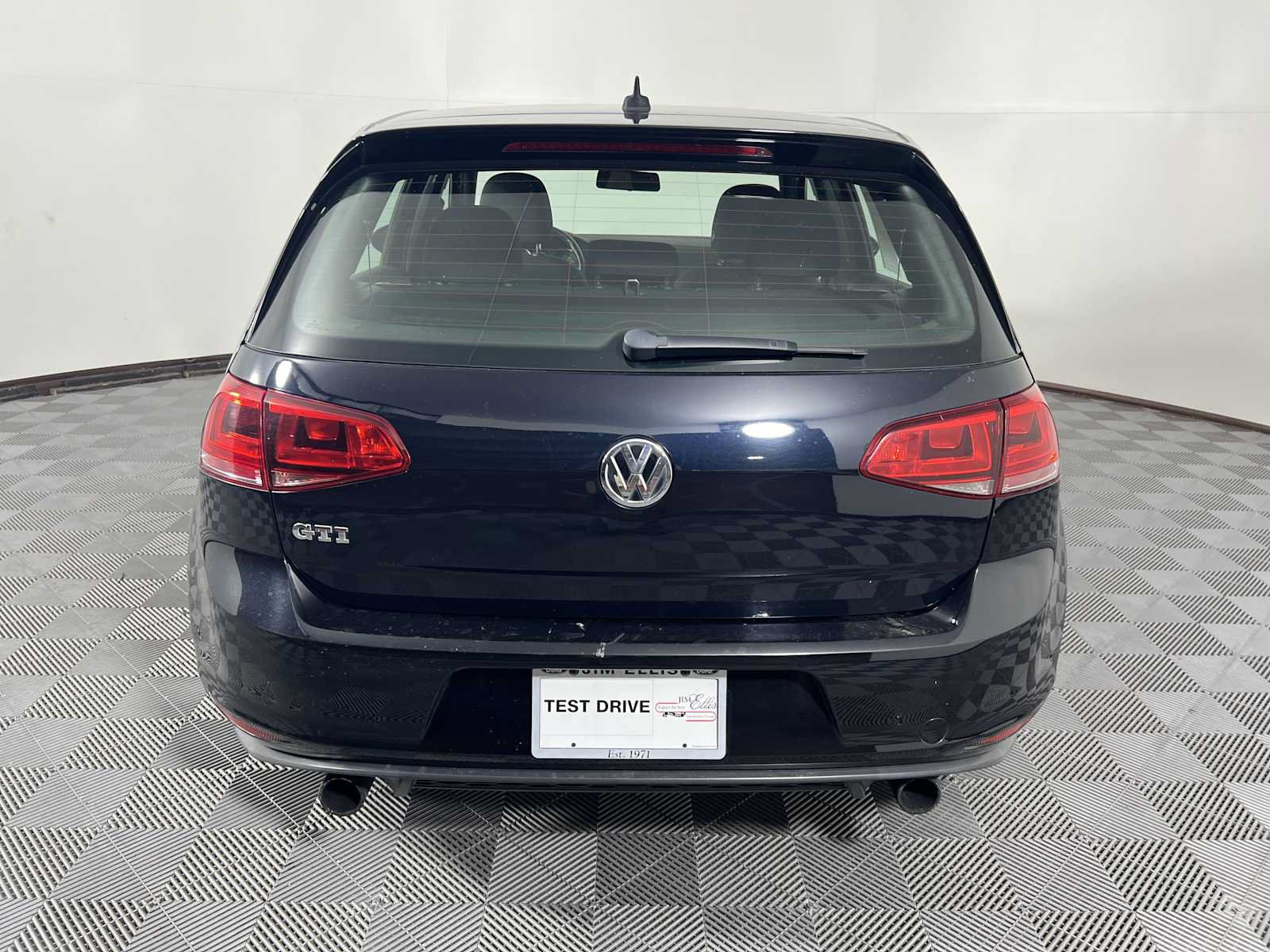 Used 2017 Volkswagen GTI S FWD image 7